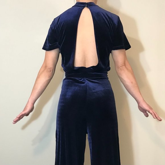 Gorgeous Navy Blue Velvet Romper - Picture 4 of 13